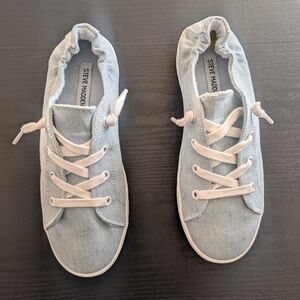 Steve Madden Gennie Light Blue Denim Slip On Sneakers Casual Shoes Women's 9 M